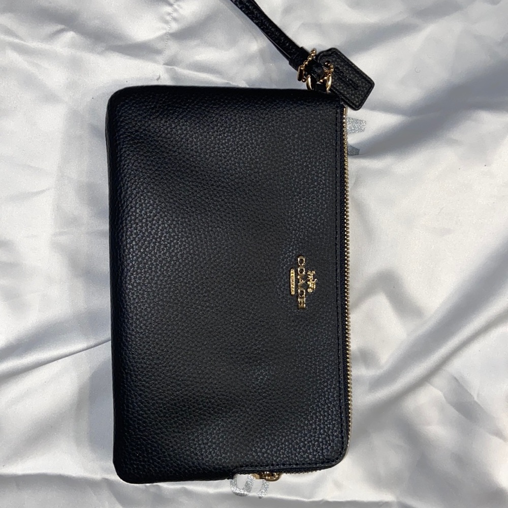 Coach double zip wristlet